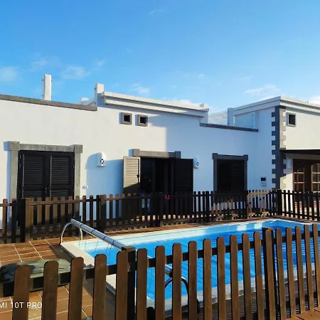 Luxury Marsala Holiday home